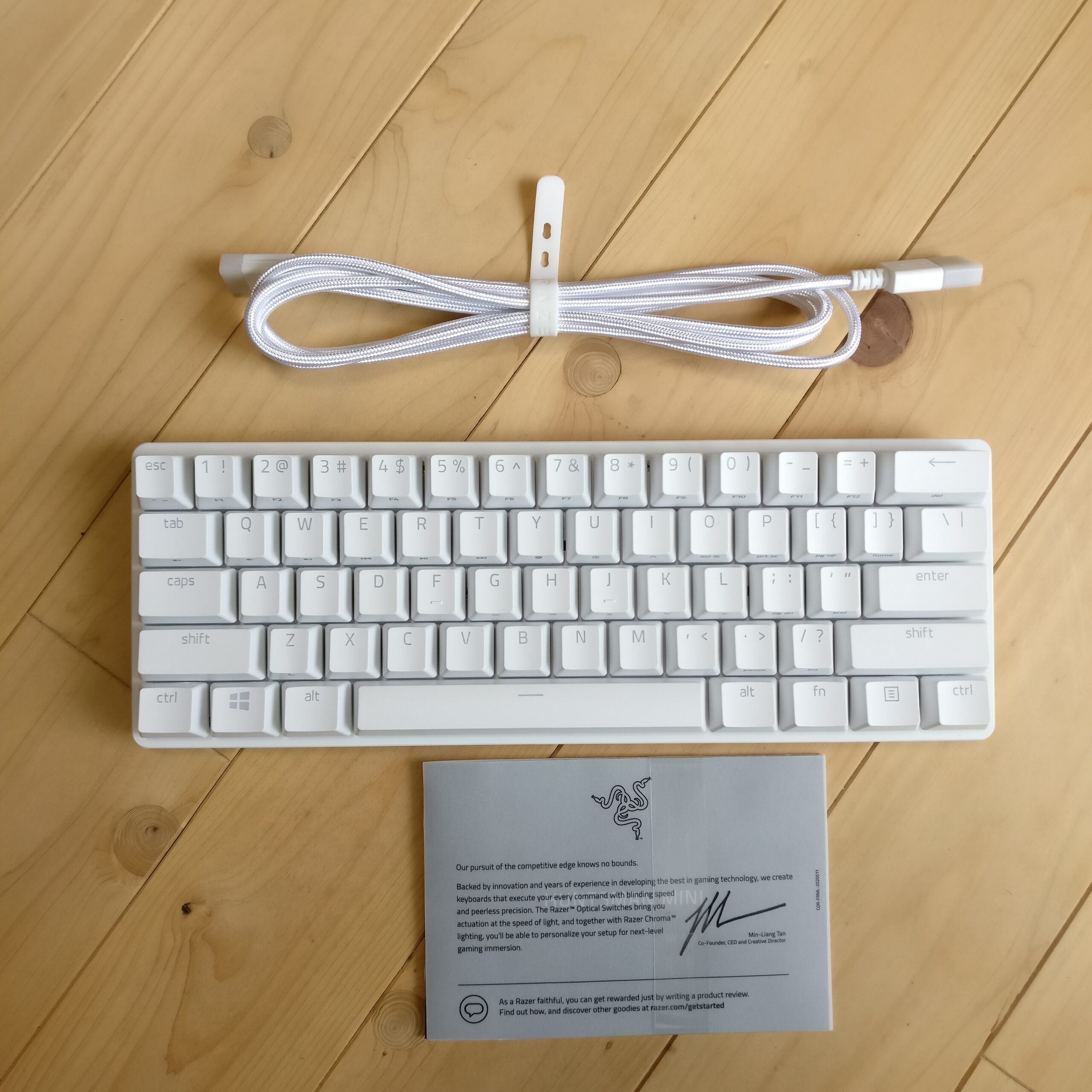 RAZER HUNTSMAN MINI　US 赤軸 リニア