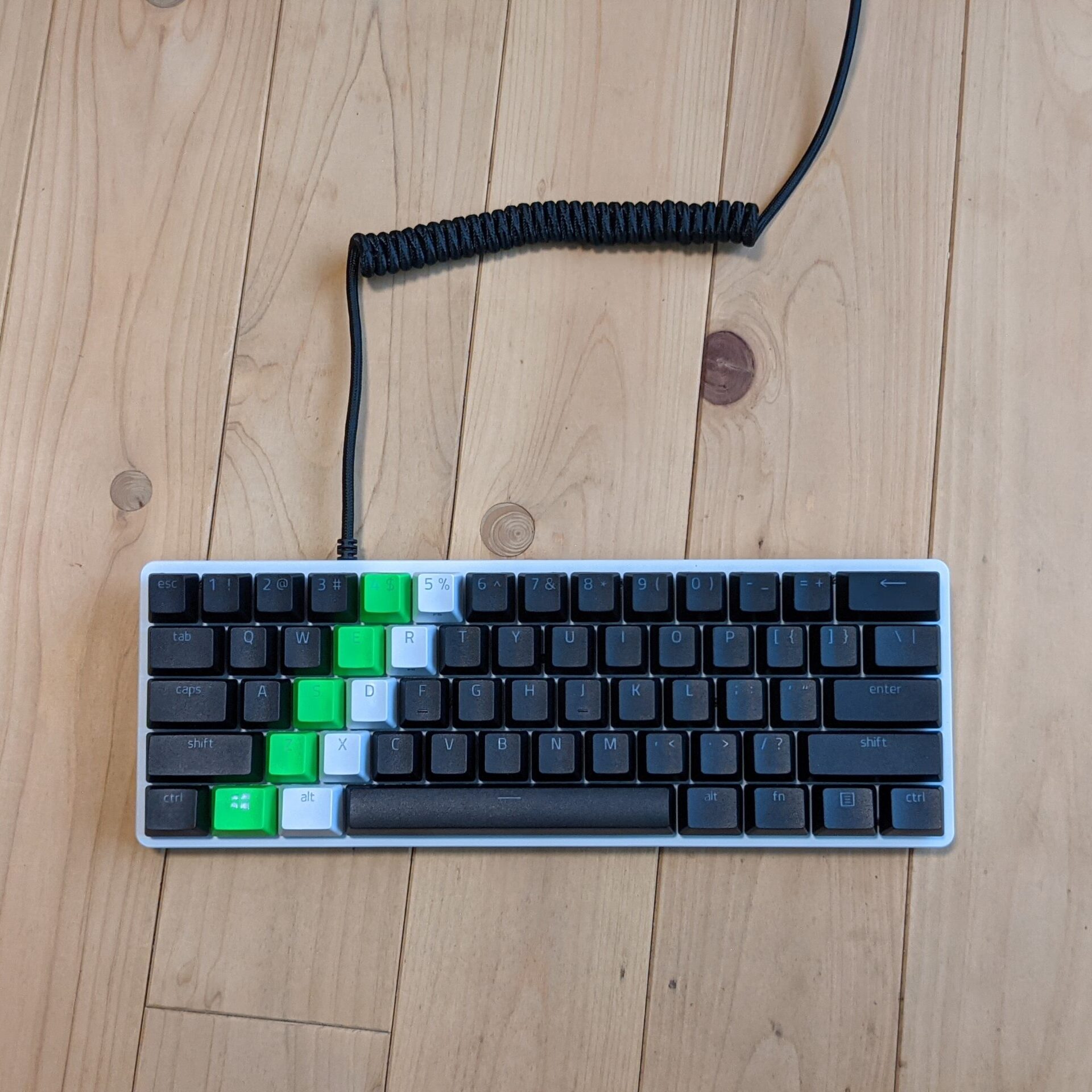 Razer PBT Keycap + Coiled Cable Upgrade Set】レビュー。 お手軽